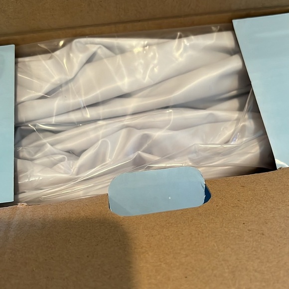 Jelofly inflatable unicorn NIB - Picture 3 of 7